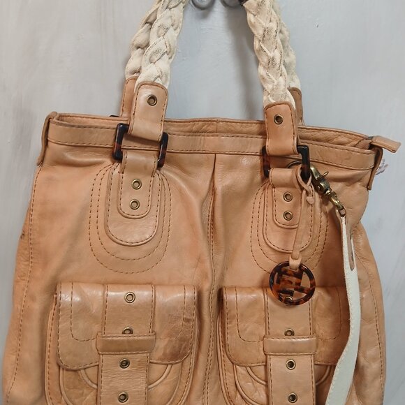 Elliott Luca Luxury Saddle Bag - Picture 9 of 12